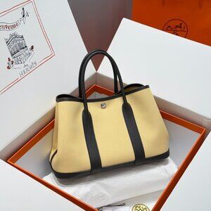 Classic Hermes Bag: A Stylish and Versatile Choice for Elegance